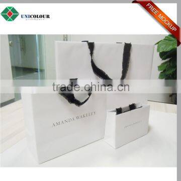 Custom beautifui design shopping bag paper with black handles