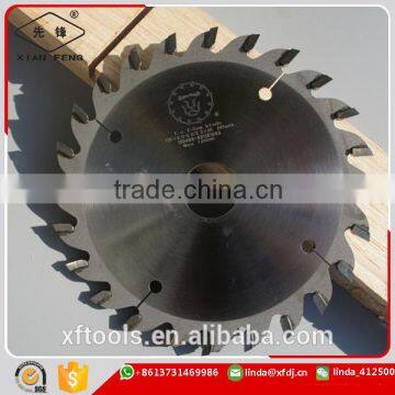 Hukay scoring saw blade used on horizontal panel saw