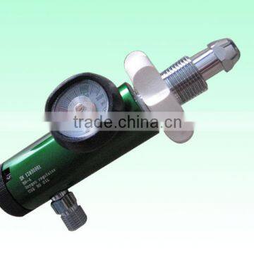 Bullnose medical oxygen regulator