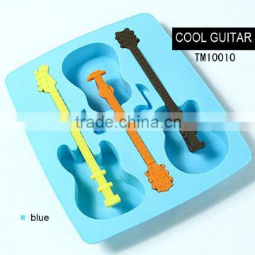 free sample NEW special cool fashion jazz party with stirrer guitar shaped silicon ice cube tray