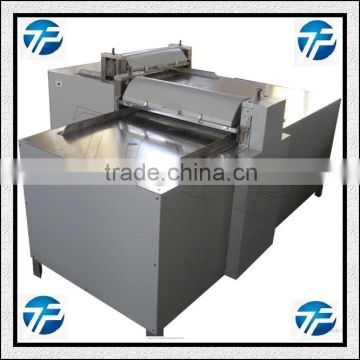 Industrial Peanut Brittle Cutting Machine for Best Price/Peanut Candy Cutting Machine