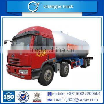 Liquid ammonia tank truck