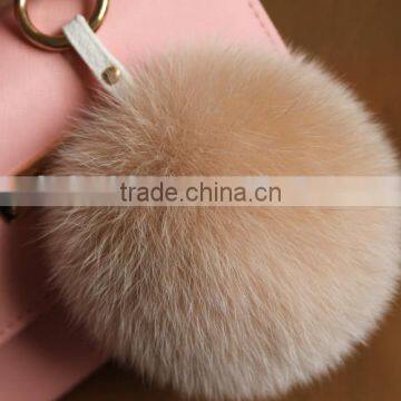 New Design Fluffy Round 15cm Camel Genuine Fox Fur Pom Poms with Keychain