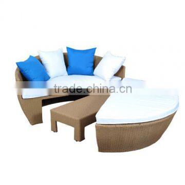 New Design Round Shape Outdoor Daybed