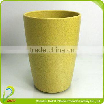 New fashion biodegradable novelty reusable custom plastic cup with straw