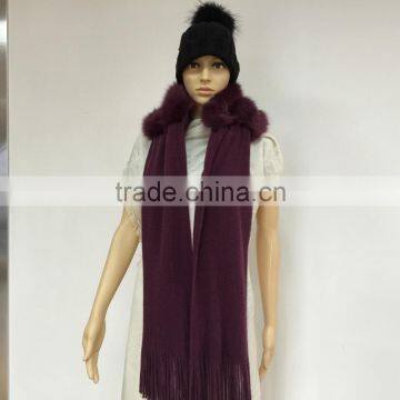 Heavy Knit Shawl With Fur Collar and Button photo-4