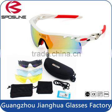 Latest design mirror lens mens protective riding eyewear sport glasses with multiple lenses