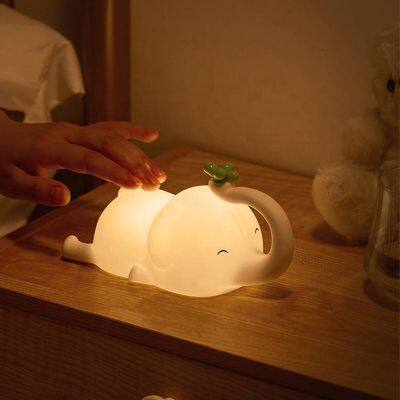 High Quality Newest Design Hanging Small Led Night Light Flying Elephant Pat Lamp Cute Silicone Night Light for Kids Room photo-2