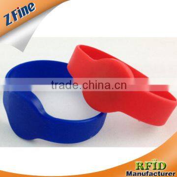 customized specialized number printed silicon wristband