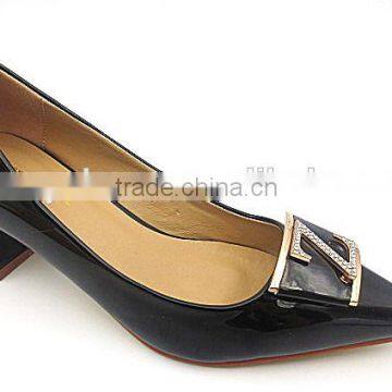 shining patent leather women shoes middle heel lady shoes with gold button