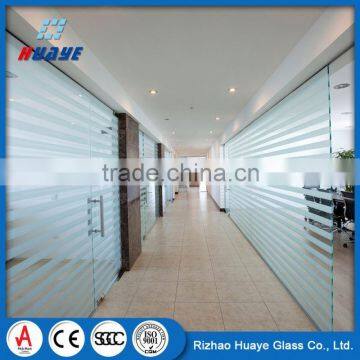 Alibaba hot selling tempered frosted glass panels for shower room door