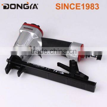 20Ga. 1013J Air Stapler photo-4