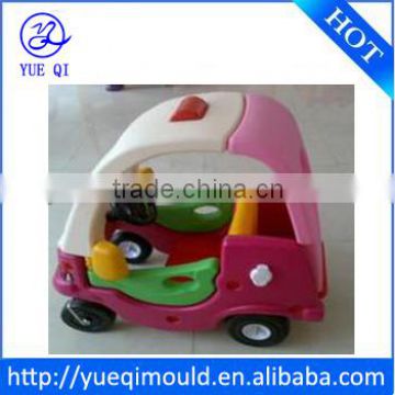 OEM rotomolding plastic walking animal toy