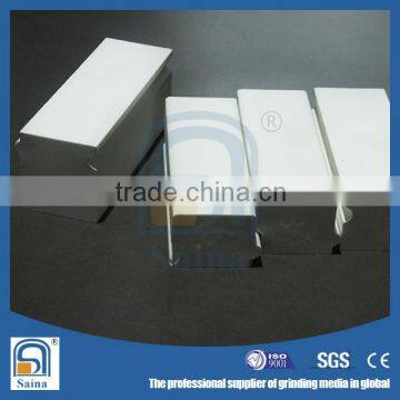 White grinding 92% al2o3 density of alumina ceramic bricks