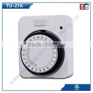 USA mini plug with timer clock switch