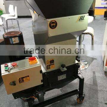 Low Speed Online Recycling Plastic Granulator photo-3