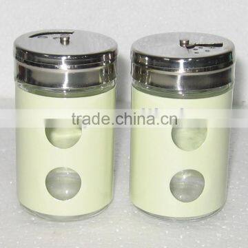 Salt and pepper shaker