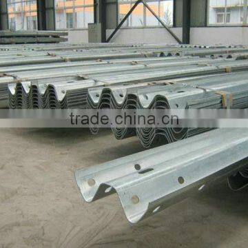Green Color Highway Metal Safety Guardrail Design With Good Quality photo-4