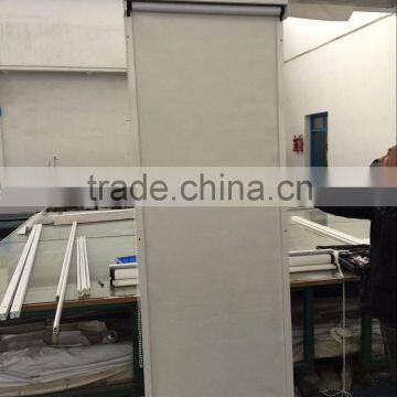 boxed roller blinds with side track