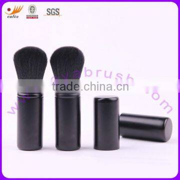 Beautiful design retractable cosmetic brush