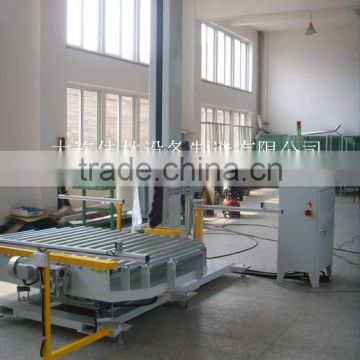 Stretch film wrapping machine