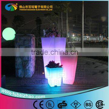 Colors Changing Iluminated LED Garden Outdoor Planter Flower Pot Light photo-5