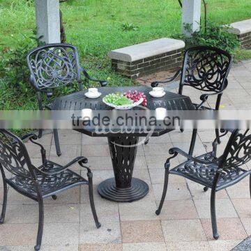 outdoor table octagonal shape cast aluminium