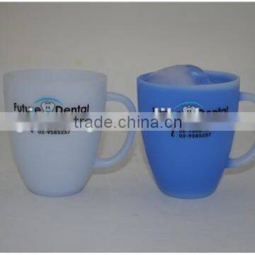 Painted Christmas Color Changing Glasses Mug photo-2