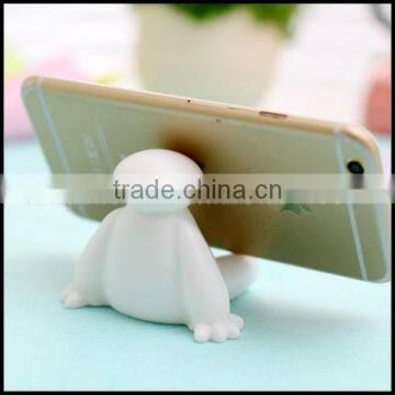 OEM Promotional Figure Shape Plastic Cell Phone Holder for Sale/funny Firgure Plastic Cell Phone Holder for Desk Manufacturer