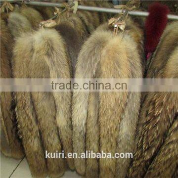 Factory Direct Sales of Real Natural a Raccoon Fur Collar Both Men and Women's Fashion Raccoon Collar 80*14 cm photo-3