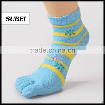Japanese Five Toe Sock Woman Yoga Pilates Sock photo-2