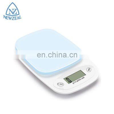 Plastic Design Screen High Accuracy Digital Kitchen Scale Capacity 5Kgs