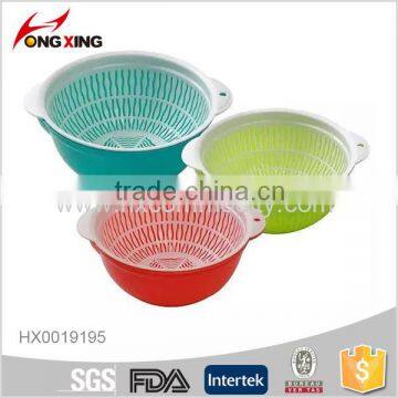 Cheap plastic round sieve vegetable sieve