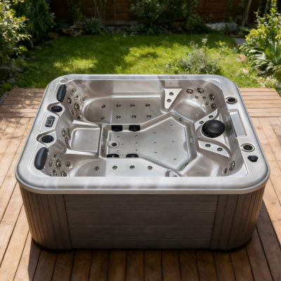 Andorra1800mm Large Whirlpool BathtubQuietoperationensuresapeacefulexperiencewithoutdisturbingothers.