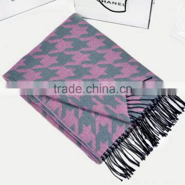 Wholesale Fashion Swallow Gird Pattern Women Warm Wool Winter Shawl photo-4