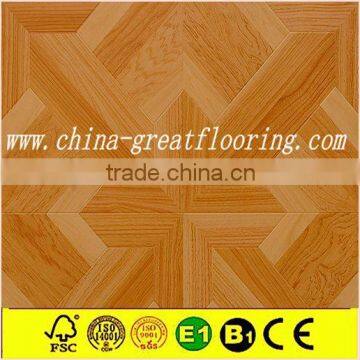 12 mm AC4 allergy friendly and kid safe covering parquet laminate floor