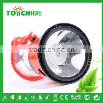 Vintage Design Red&Yellow Color ABS Plastic Lantern Solar LED Camping Light With 3w Torch Light photo-5