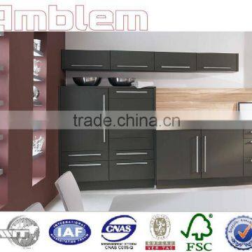 Hot-selling lacquer kitchen cabinets with blum or DTC hardware