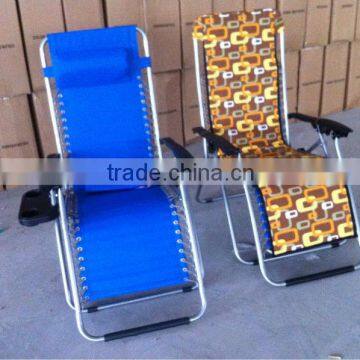 Folding chaise lounge chair with pillow