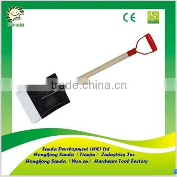 S501 square shovel with wood handle