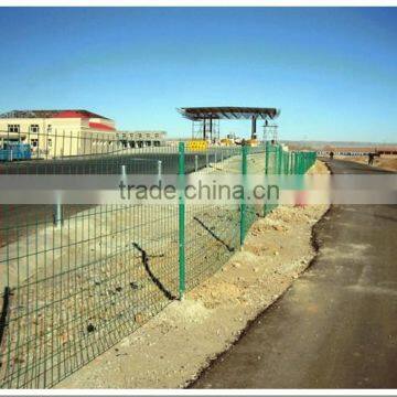 High quality and durable Euro fence roll and round post