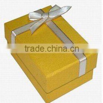 High-quality gift paper box with silk ribbon