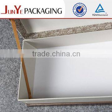 Cardboard Bag in Gift Box for Wine Glasses photo-2