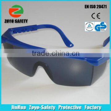 Different Colors Ansi Z87.1 Safety Goggle