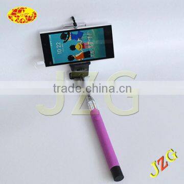 Wholesale fast delivery high quality mobile phone monopod handheld colorfull z07-5 plus cable take pole selfie stick