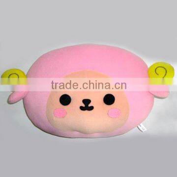 Animai shaped plush pillow