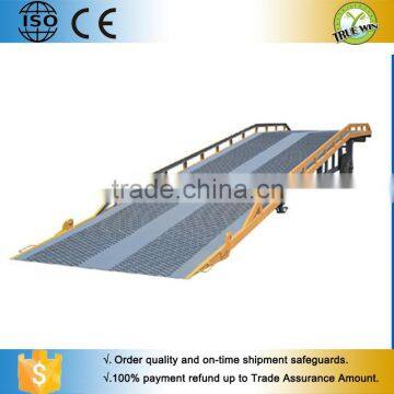 Mobile forklift truck loading dock bridge ramp slope / Customized mobile dock loading ladders