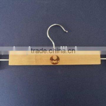 Top grade short/Clothes bamboo hangers chap price for sale