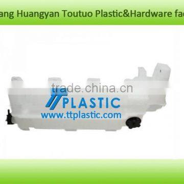 Plastic Coolant Reservoir Customized Mould and Products Factory photo-6