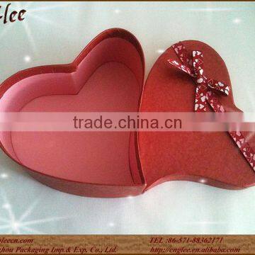 Fancy Red Heart Shaped Paper Chocolate Box with Compartments